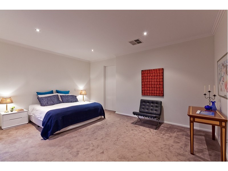 21 Alumni Terrace, Churchlands WA 6018