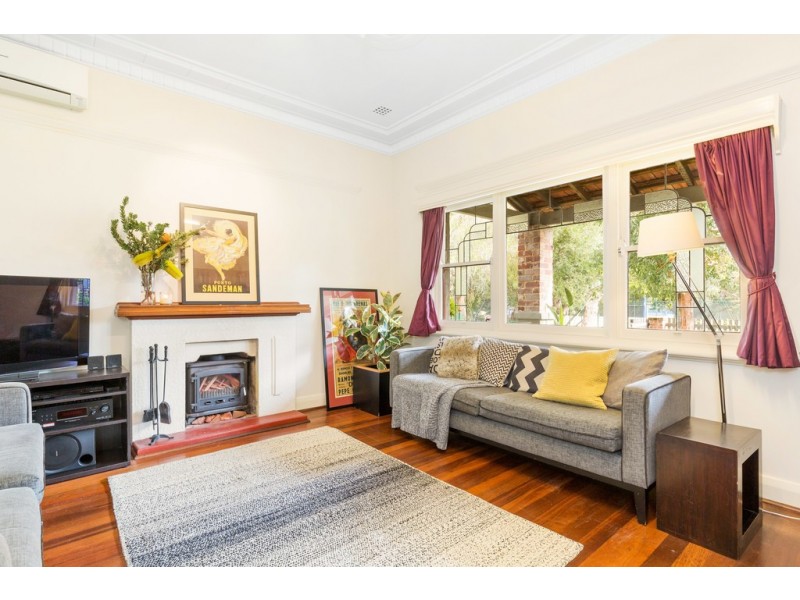 70 Allen Street, East Fremantle WA 6158