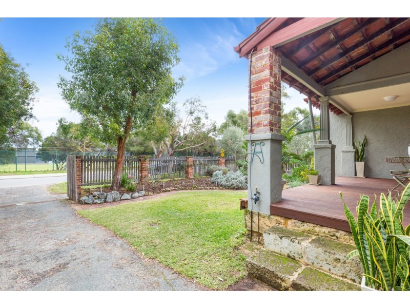 70 Allen Street, East Fremantle WA 6158