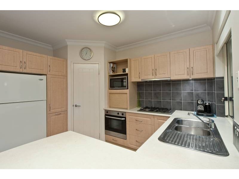 27B Francis Street, Karrinyup WA 6018