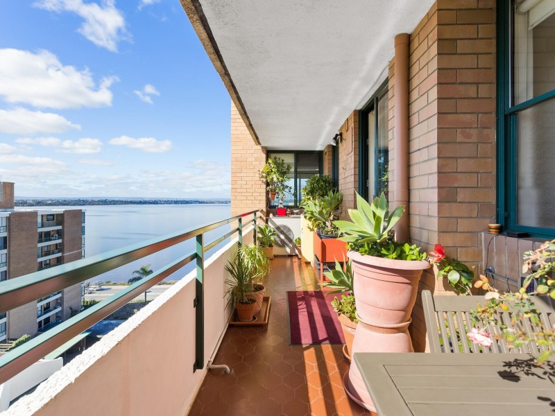 82/4 Crawley Avenue, Crawley WA 6009