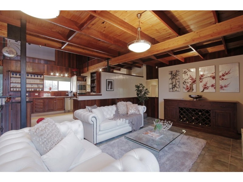 60 Zamia Road, Gooseberry Hill WA 6076