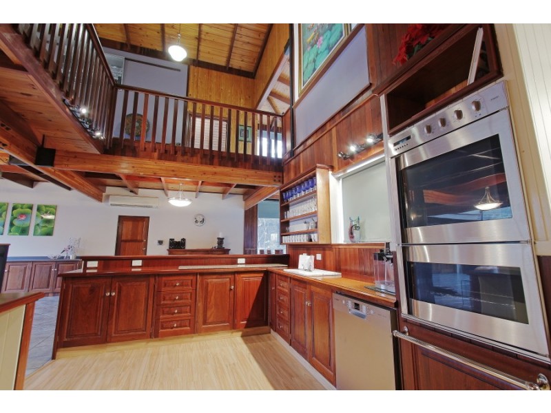 60 Zamia Road, Gooseberry Hill WA 6076