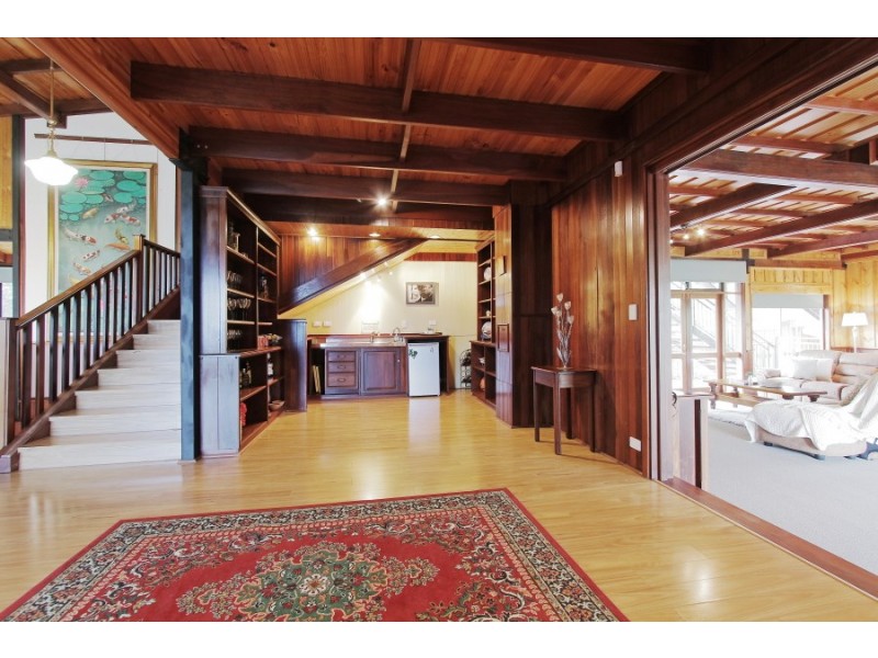 60 Zamia Road, Gooseberry Hill WA 6076