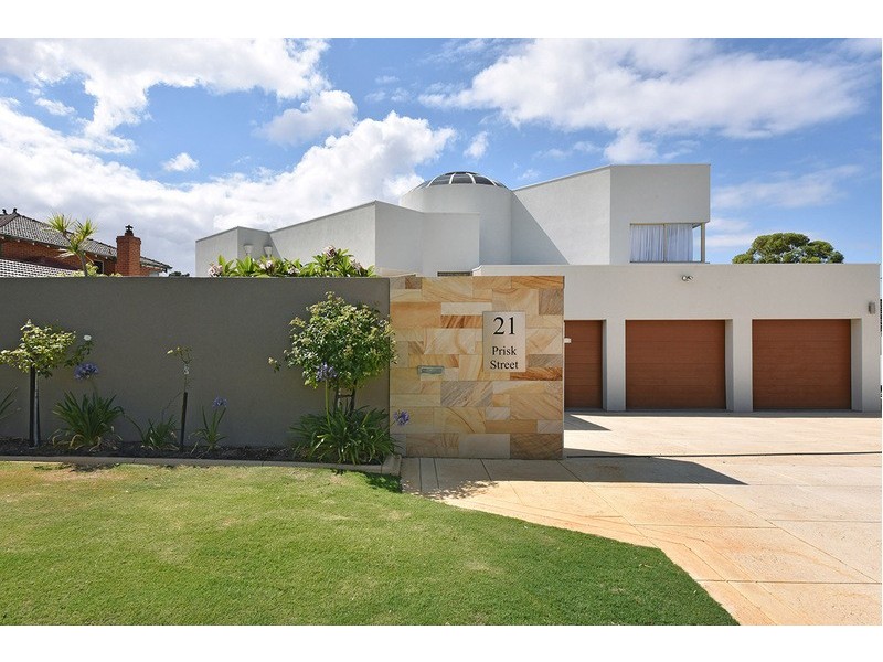 21 Prisk Street, Karrinyup WA 6018
