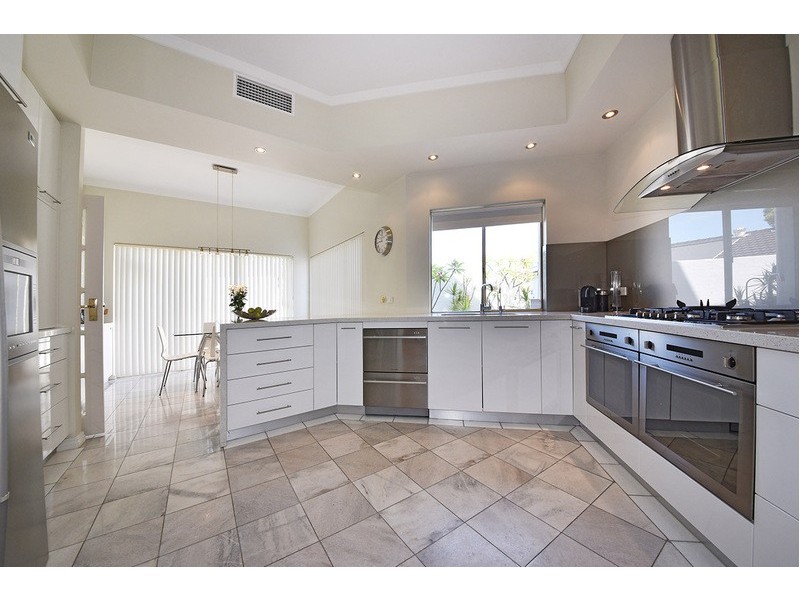 21 Prisk Street, Karrinyup WA 6018