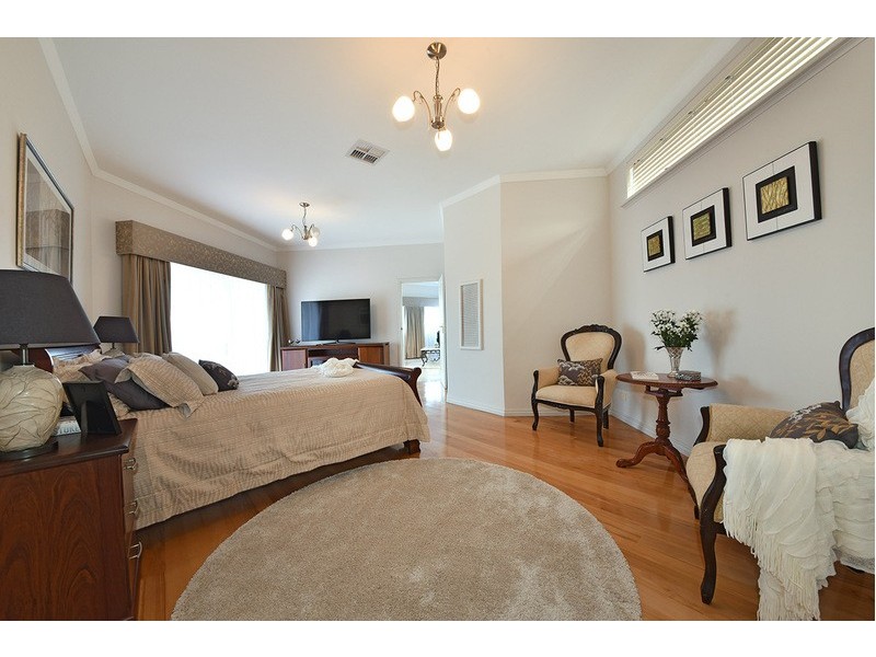 21 Prisk Street, Karrinyup WA 6018