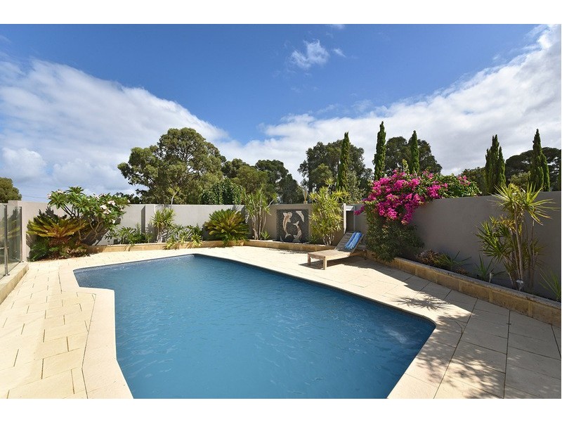 21 Prisk Street, Karrinyup WA 6018