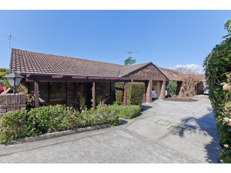 10/2 Waroonga Road, Nedlands WA 6009