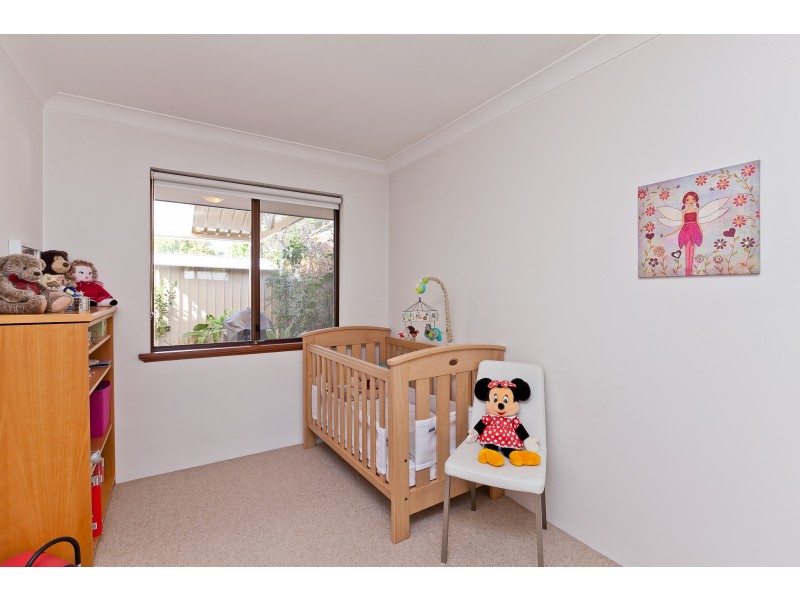 10/2 Waroonga Road, Nedlands WA 6009