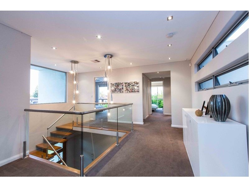 2 Tarongo Way, City Beach WA 6015