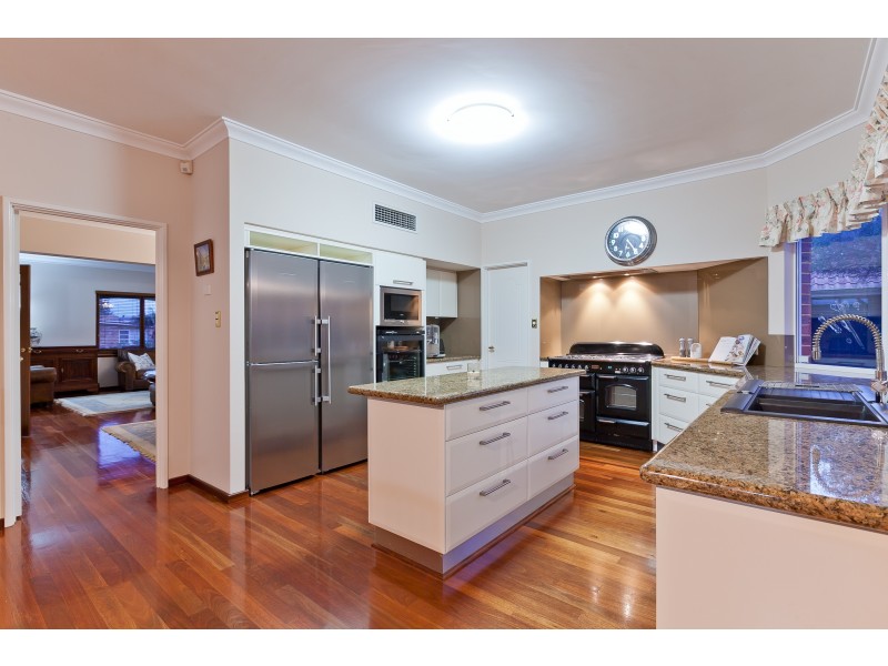 4 Meelah Road, City Beach WA 6015