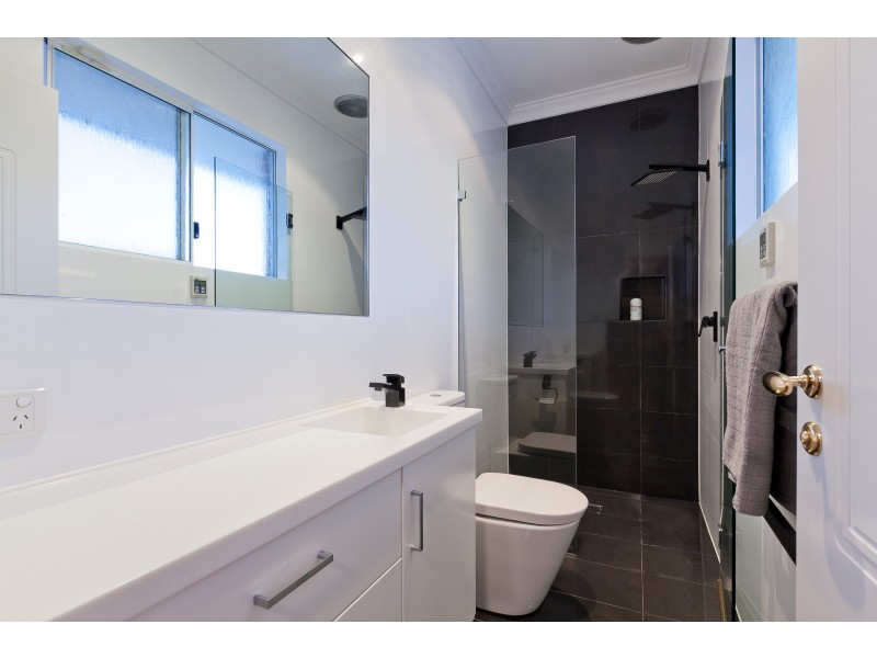 4 Meelah Road, City Beach WA 6015