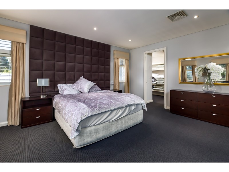 50 Watkins Road, Dalkeith WA 6009