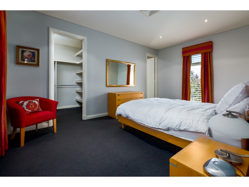 50 Watkins Road, Dalkeith WA 6009