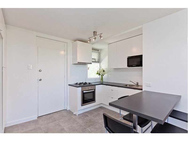 11/389 Stirling Highway, Claremont WA 6010