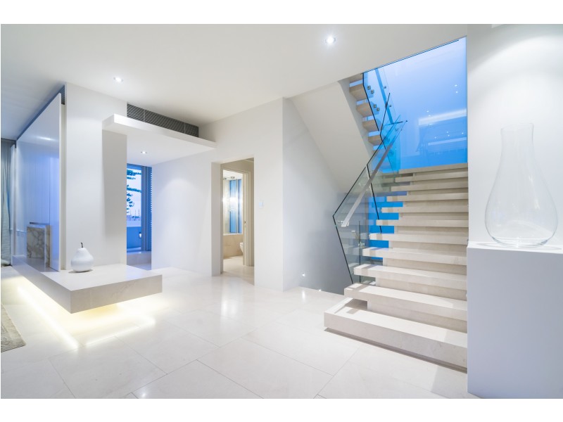 10 Bungalow Court, Peppermint Grove WA 6011