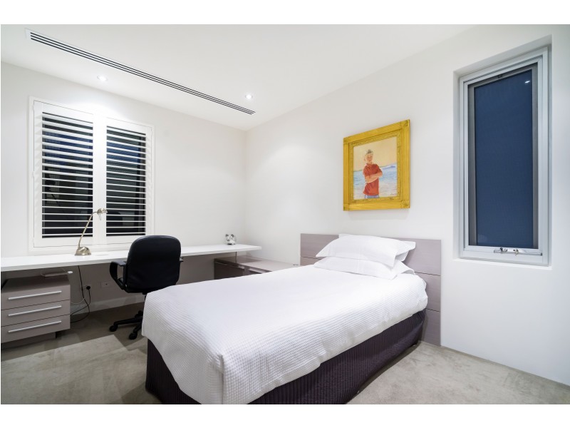 10 Bungalow Court, Peppermint Grove WA 6011