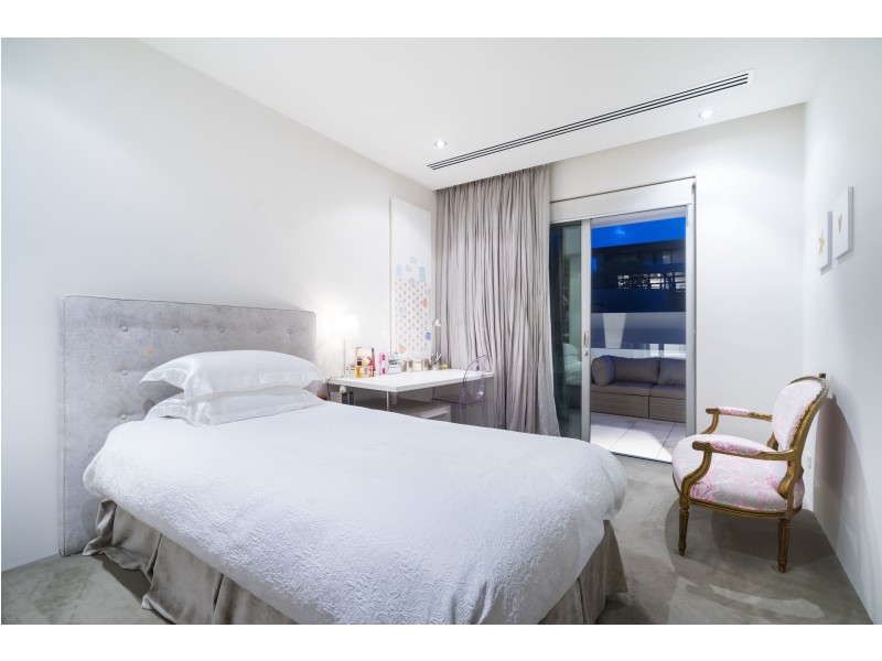 10 Bungalow Court, Peppermint Grove WA 6011