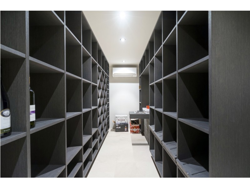 10 Bungalow Court, Peppermint Grove WA 6011