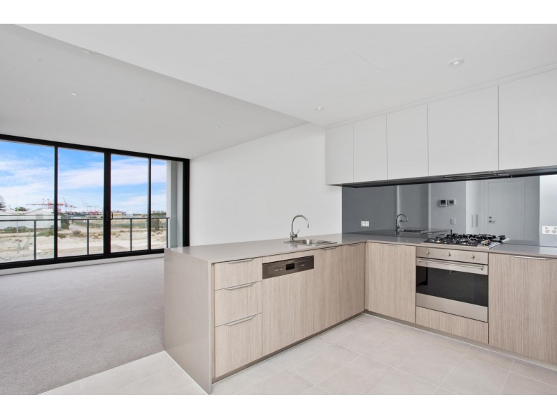 312/17 Freeman Loop, North Fremantle WA 6159