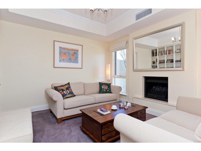 54 Chandler Avenue West, Floreat WA 6014