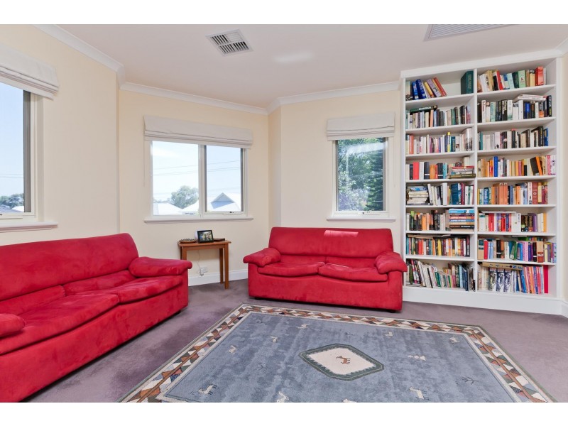 54 Chandler Avenue West, Floreat WA 6014