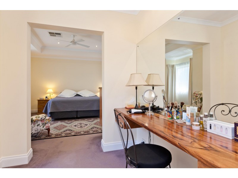 54 Chandler Avenue West, Floreat WA 6014