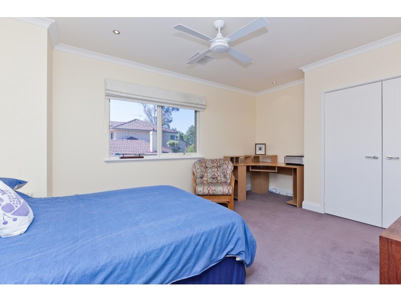 54 Chandler Avenue West, Floreat WA 6014