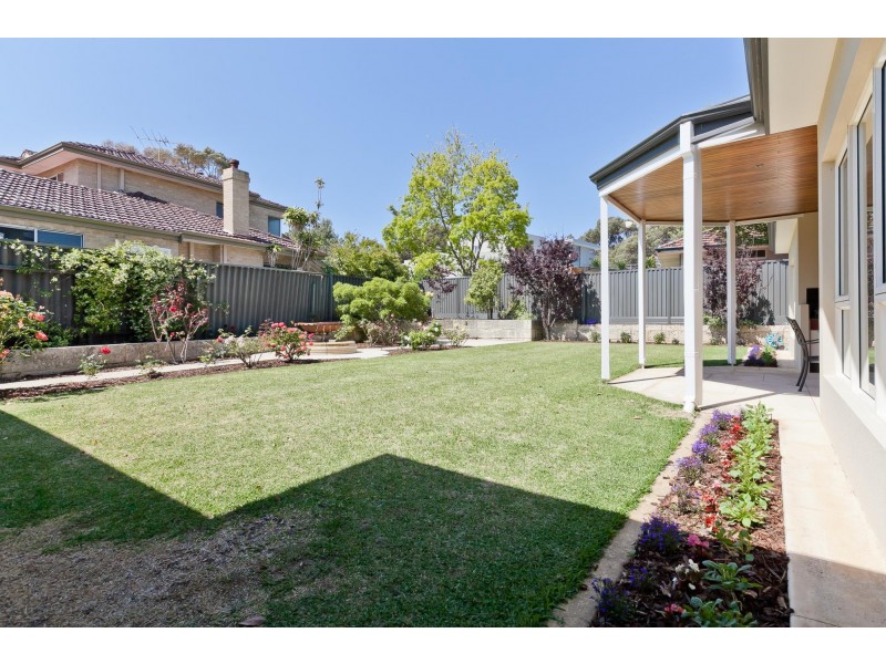 54 Chandler Avenue West, Floreat WA 6014