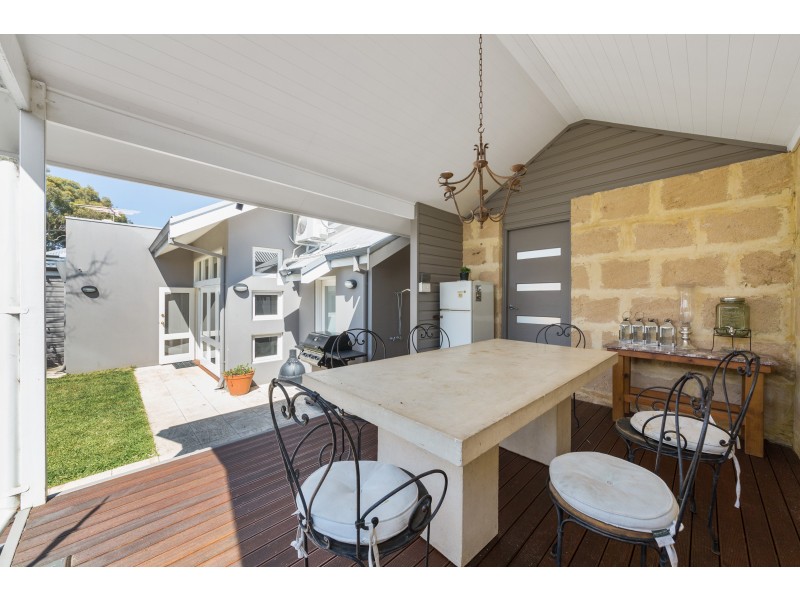14 Devon Road, Swanbourne WA 6010