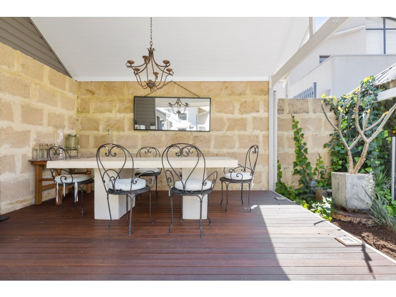 14 Devon Road, Swanbourne WA 6010