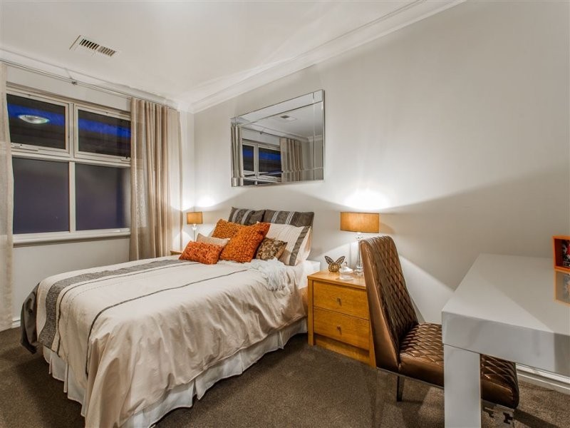 26 Mount Henry Road, Salter Point WA 6152