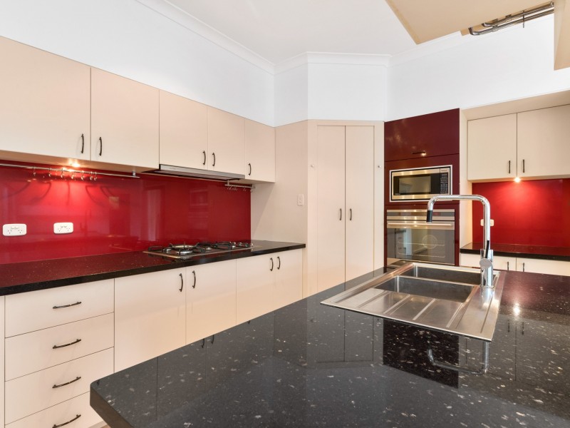 8A Chiswick Street, Wembley Downs WA 6019