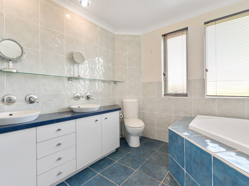 8A Chiswick Street, Wembley Downs WA 6019
