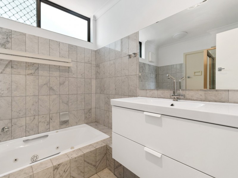 8A Chiswick Street, Wembley Downs WA 6019