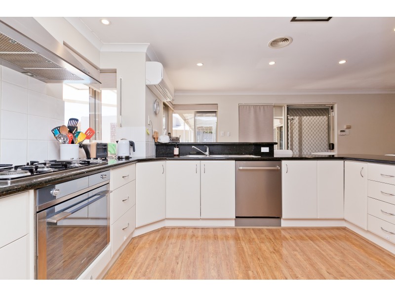 2 Georgian Rise, Willetton WA 6155