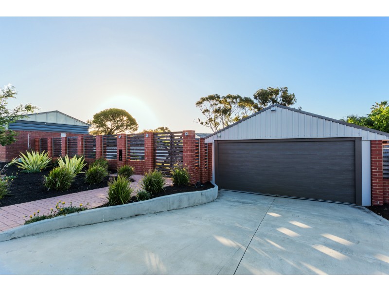 15 Lowan Loop, Karawara WA 6152