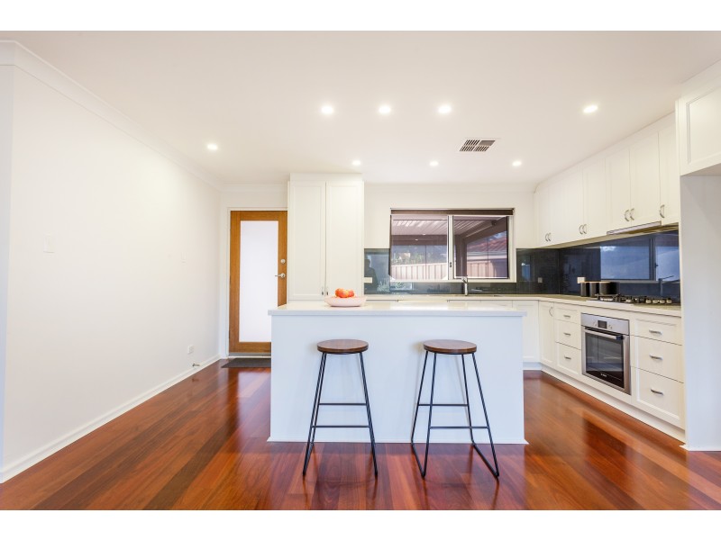 15 Lowan Loop, Karawara WA 6152