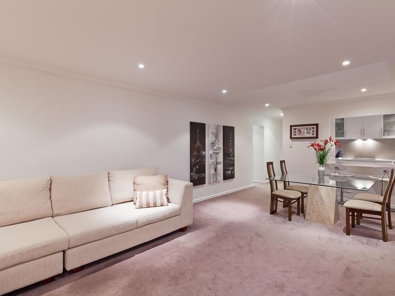 17E/9 Parker Street, South Perth WA 6151