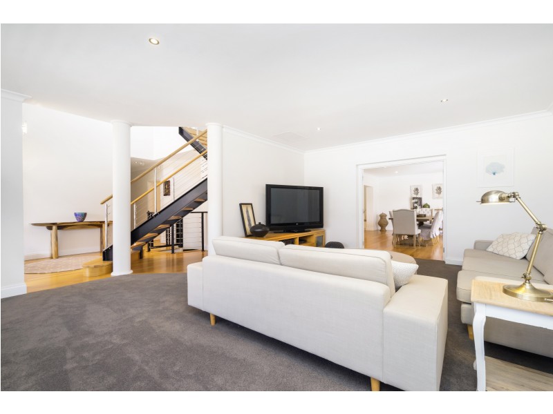 50 Tilton Terrace, City Beach WA 6015