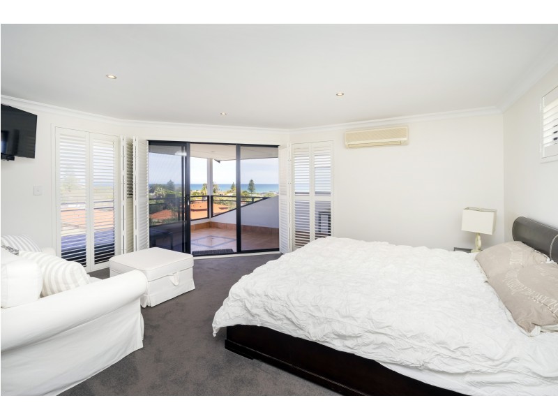 50 Tilton Terrace, City Beach WA 6015