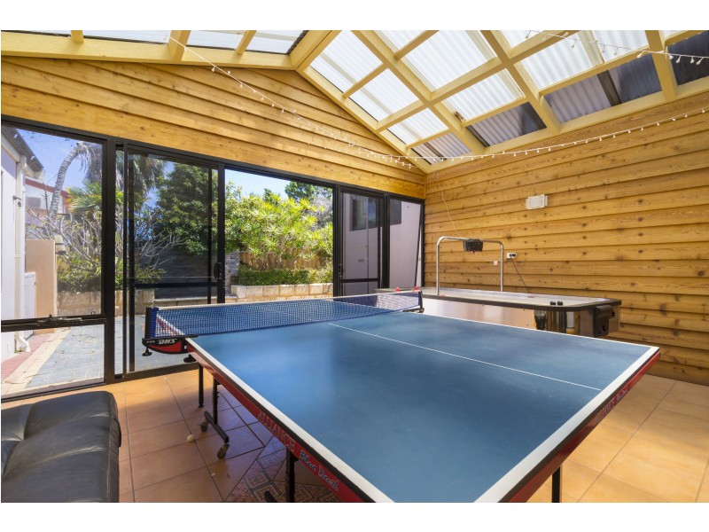 50 Tilton Terrace, City Beach WA 6015