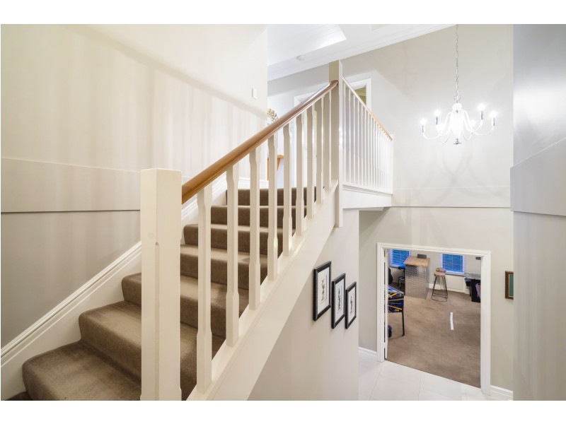 10 Bishop Riley Way, Churchlands WA 6018