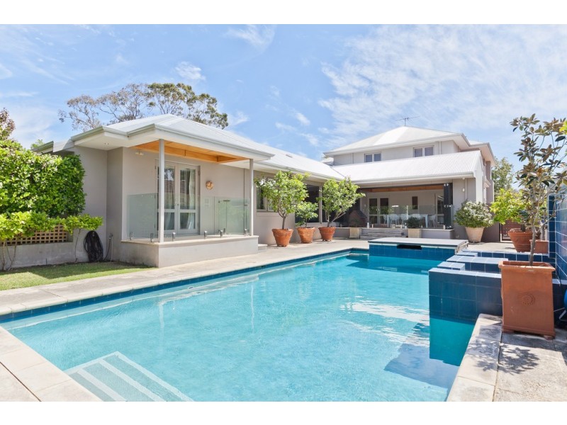 36 Viking Road, Dalkeith WA 6009