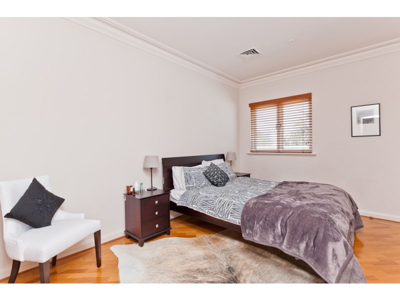 36 Viking Road, Dalkeith WA 6009