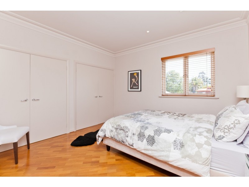 36 Viking Road, Dalkeith WA 6009