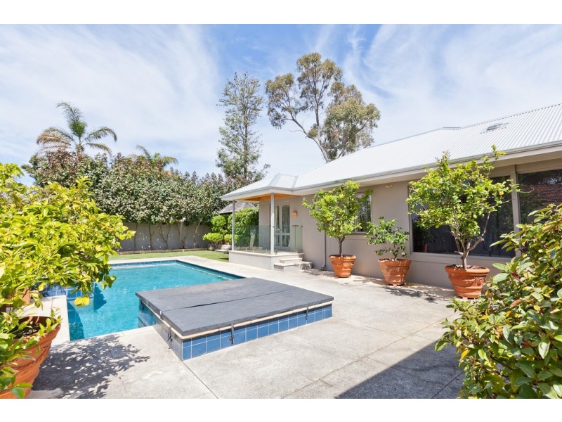 36 Viking Road, Dalkeith WA 6009