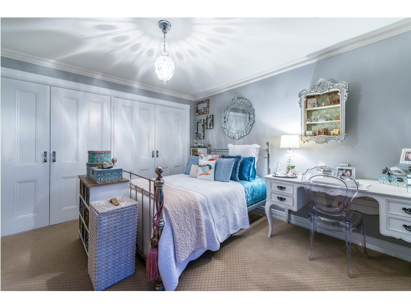 12 Gibraltar Way, East Perth WA 6004