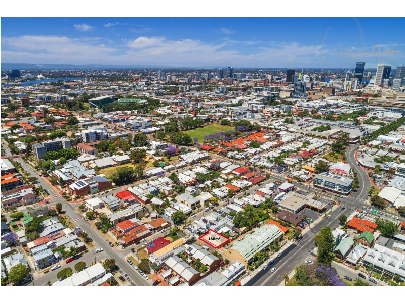 39A Knebworth Avenue, Perth WA 6000